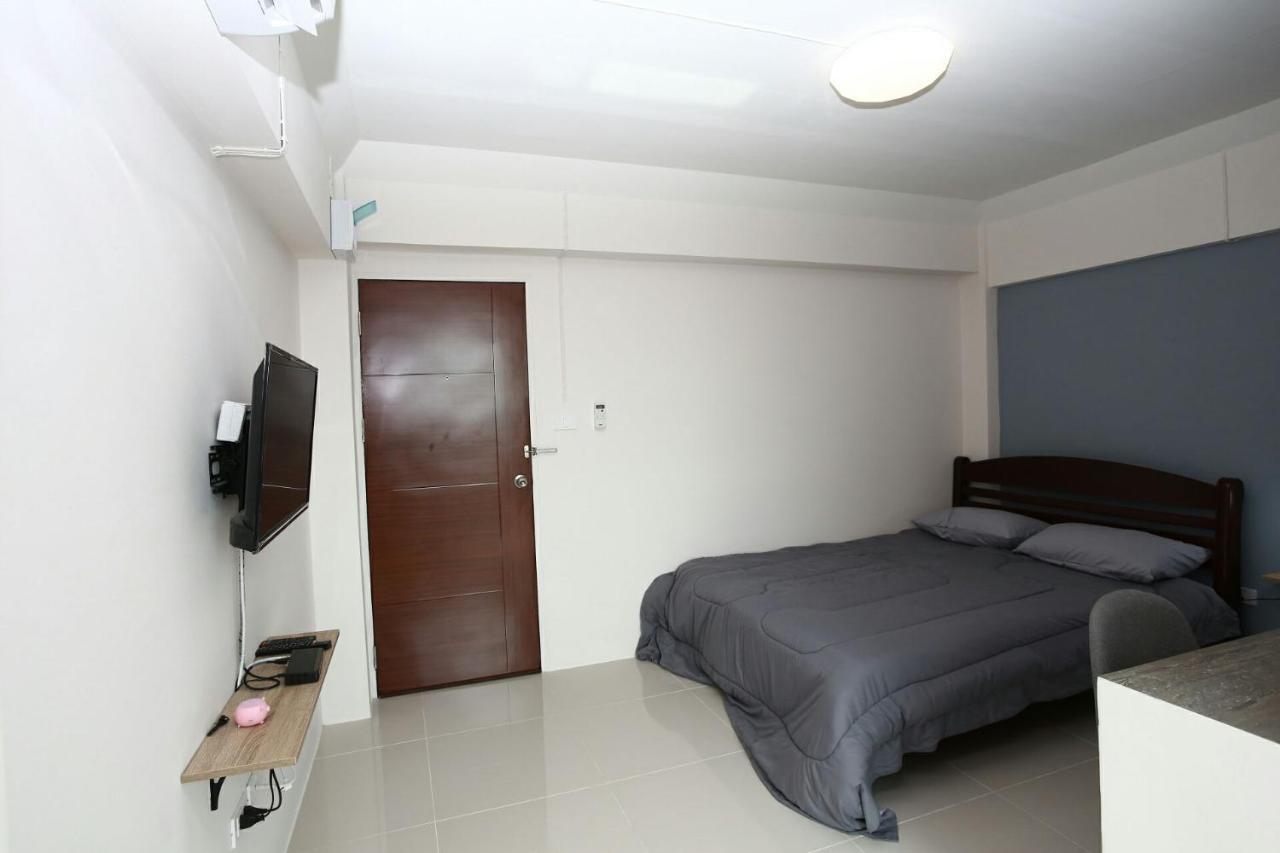 Roomquest Suvarnabhumi Ladkrabang 42 Bangkok Exterior photo